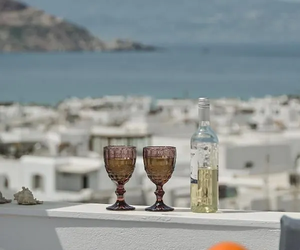 Golden Rose Elegant Vacation Apartment Naxos City